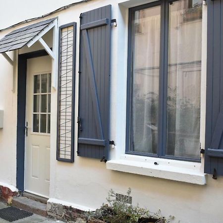 Maison Montreuil Apartment Honfleur Bagian luar foto