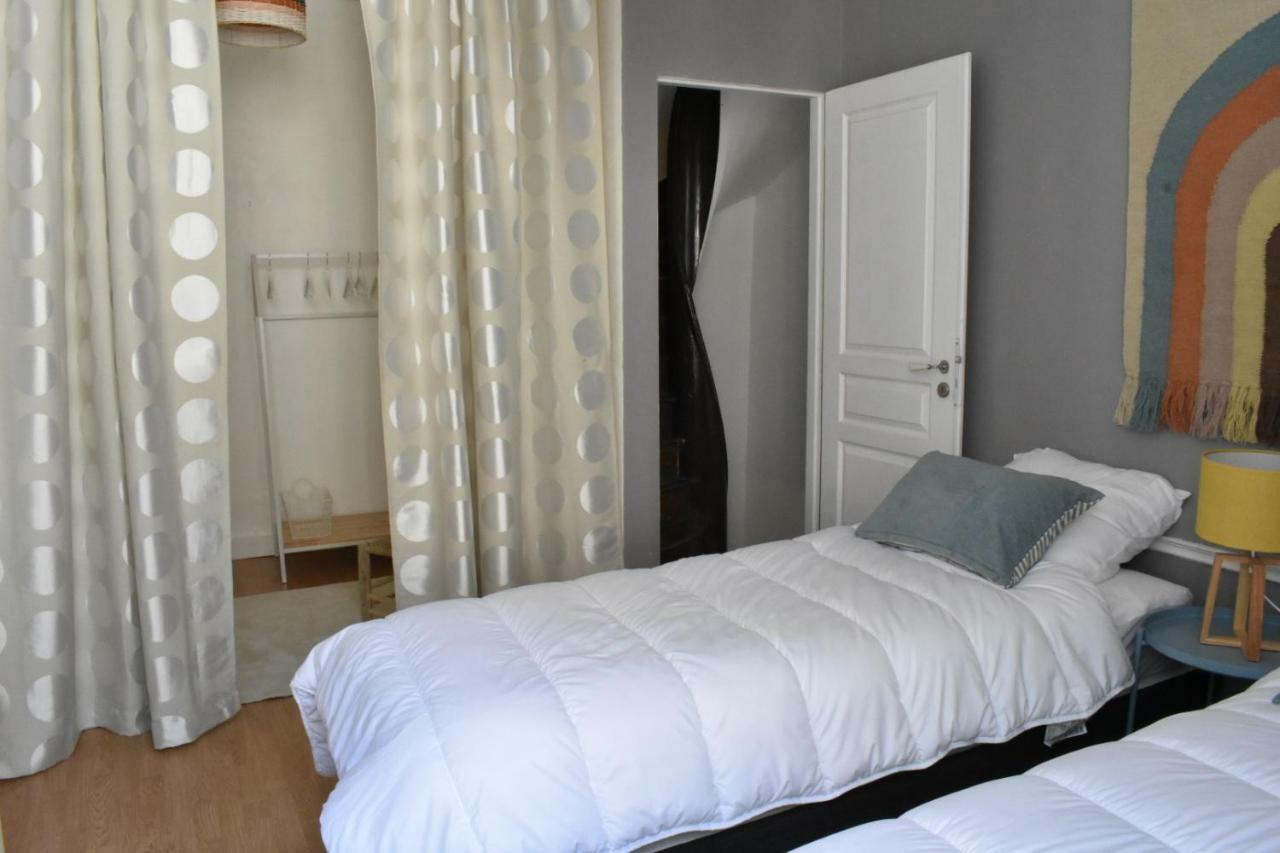 Maison Montreuil Apartment Honfleur Bagian luar foto
