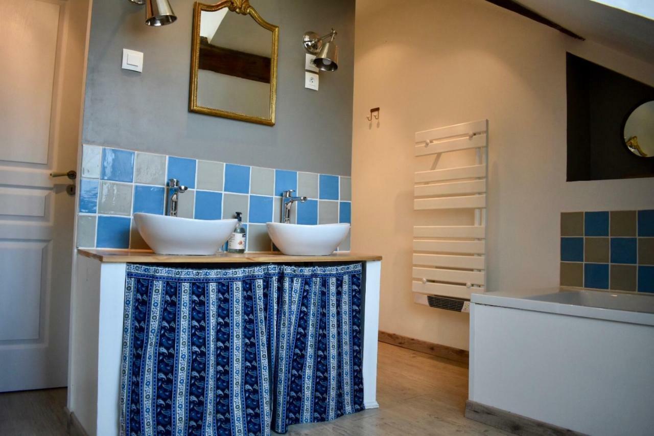 Maison Montreuil Apartment Honfleur Bagian luar foto
